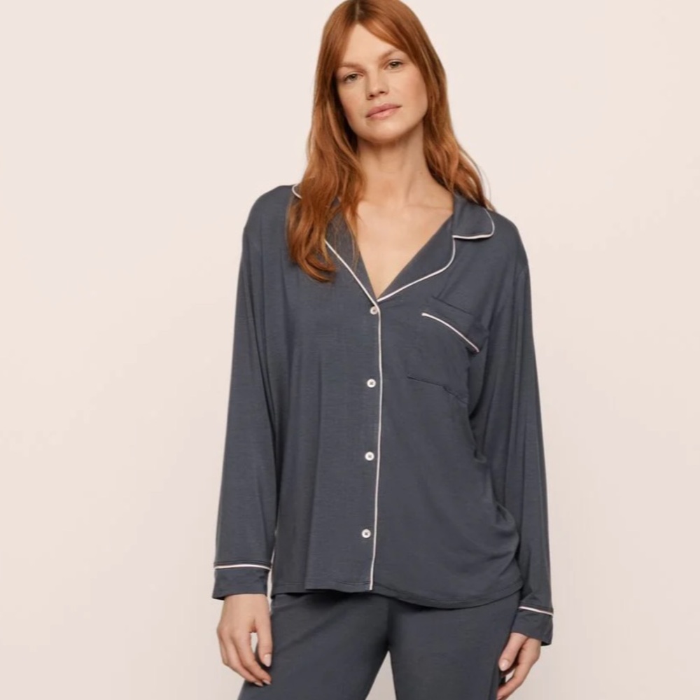 NWOT Eberjey Gray Pajama Shirt with White Trim Size XL